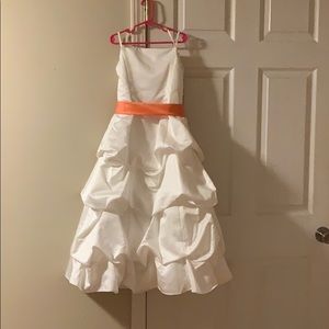 Davids bridal girls white formal dress LIKE NEW! 8